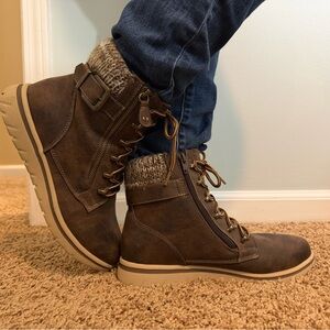 Women’s Brown Lace-Up Cliff’s Boots